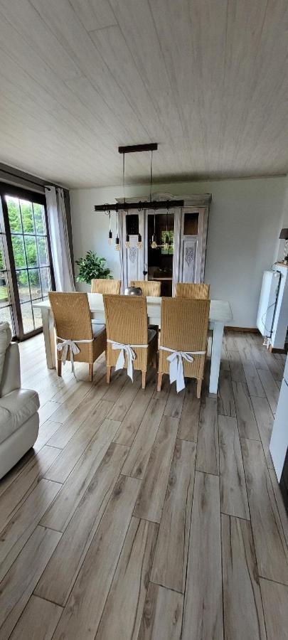 Maison De Campagne Bièvre Exteriér fotografie