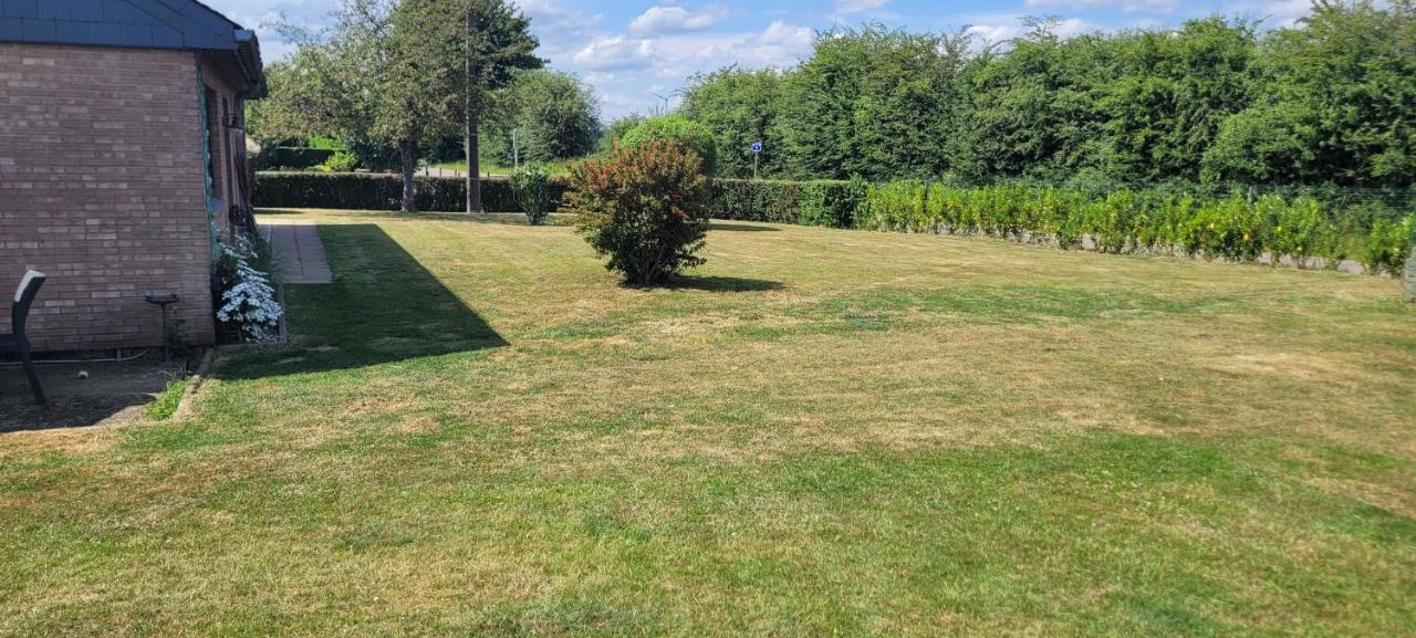 Maison De Campagne Bièvre Exteriér fotografie